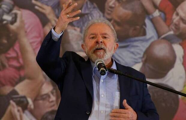 Advogados de Lula já ganharam 14 de 17 denúncias contra ele e devem ter nova vitória no STF nesta quarta (23)