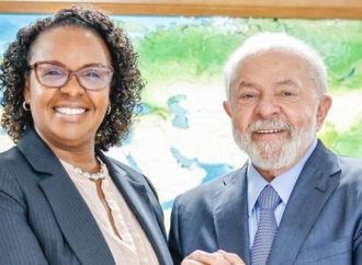 Lula nomeia advogada negra para a Comissão de Ética da Presidência