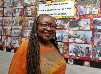 Creuza Oliveira recebe título de Doutor Honoris Causa pela Ufba