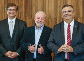 Presidente Lula indica Flávio Dino ao STF e Paulo Gonet à PGR