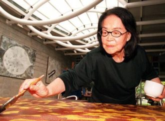 Quem é Tomie Ohtake e quais são as características de suas obras