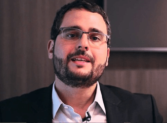 Falácia de censura prévia de Musk contra TSE fez eco no Brasil, diz jurista