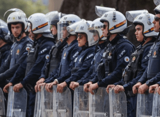 Reação a decreto sobre violência policial expõe direita tosca