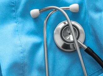 Bolsa Família reduziu casos de tuberculose em 60% e mortalidade em 70% em 11 anos