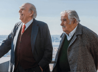Eu de gravata e Mujica com seu jeito chacareiro buscamos a unidade no Uruguai, diz Sanguinetti à Folha