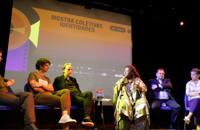 Marco Aurélio de Carvalho participa de debate na estreia do documentário “Pau D’Arco” em Brasília