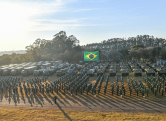 É preciso repensar o papel das Forças Armadas