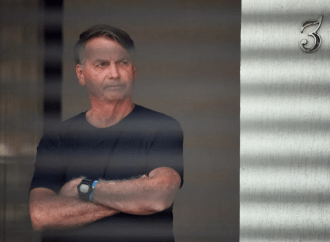 Prisão domiciliar é privilégio para Bolsonaro, diz jurista