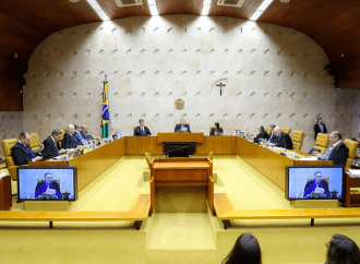O processo de impeachment de ministros do STF deveria ser mais efetivo? NÃO