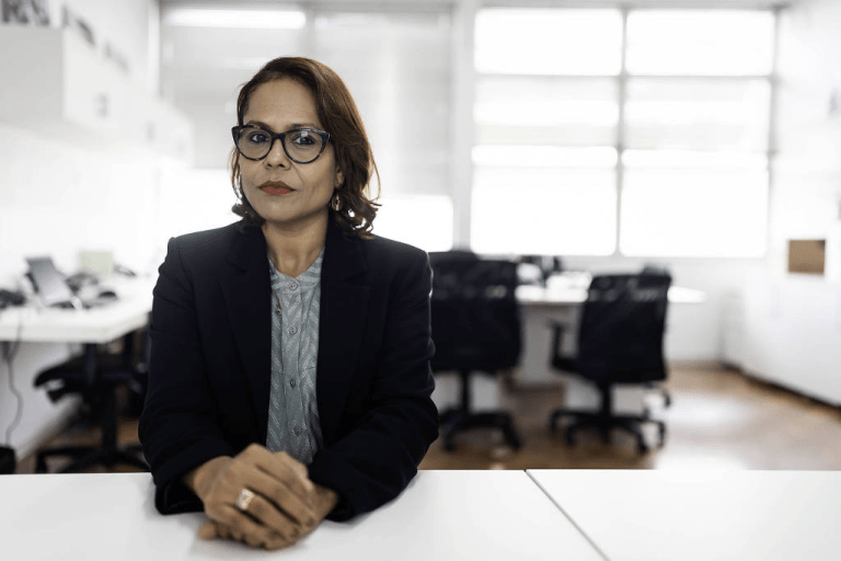 Primeira advogada negra a assumir instituto relembra racismo escancarado e compara Master à Lava Jato