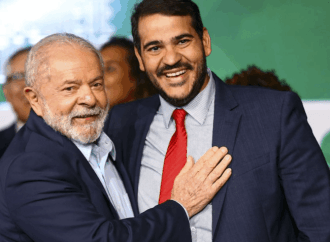 Indicação de Messias ao STF reabre debate sobre saber jurídico