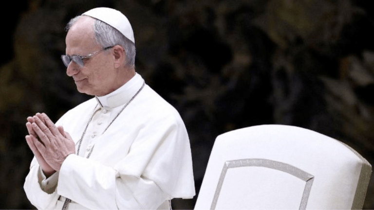 Em ato histórico, papa pede perdão pelo envolvimento da Igreja na escravidão